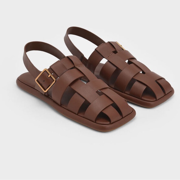 🐿️ Charles & Keith Brown Fisherman Sandals 🐿️ - Picture 2 of 9
